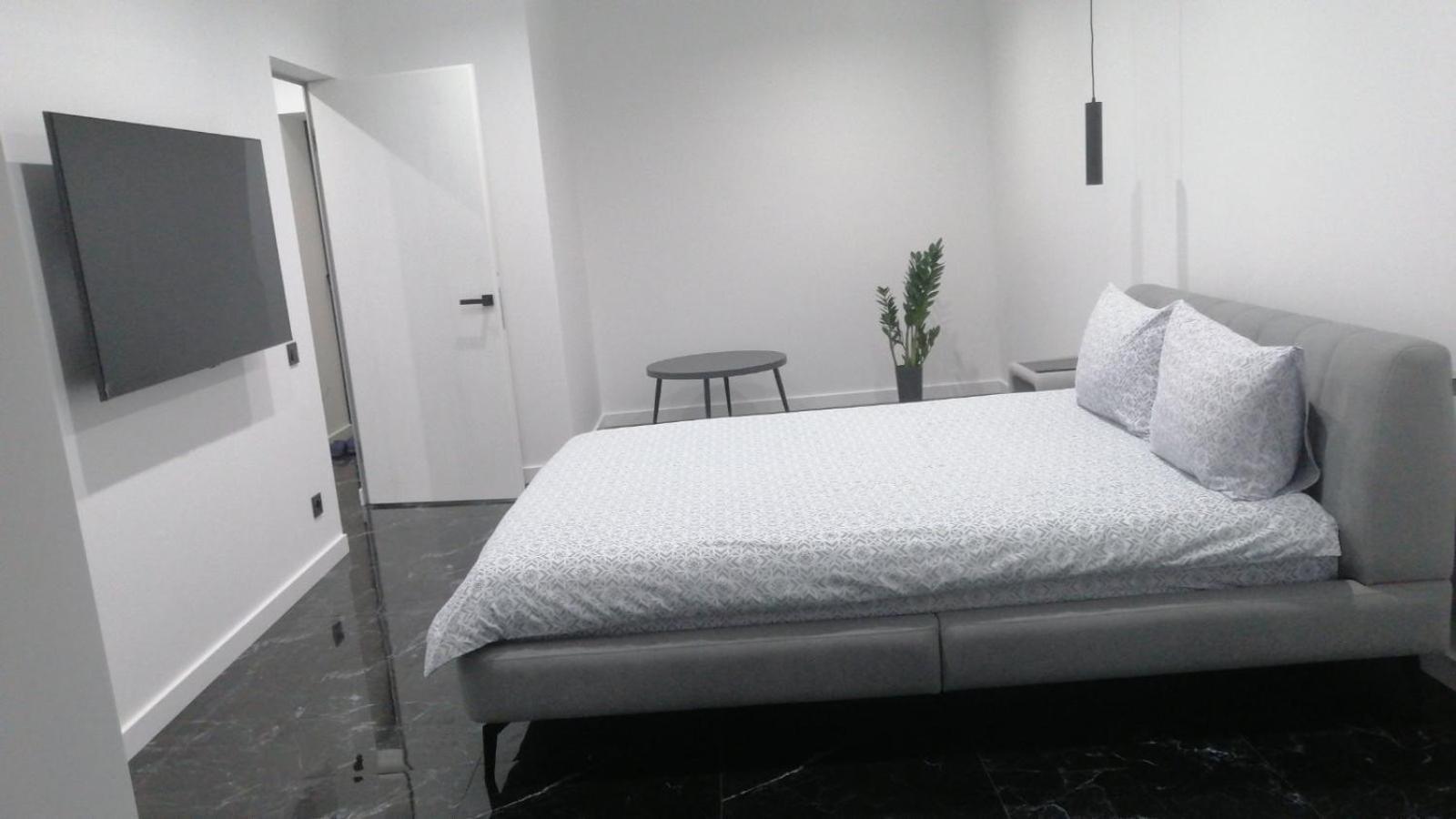 Віп Апартаменти В Районі Автовокзалужк Great House,Жк Арена,Поблизу Обласноі Лікарні Rivne Esterno foto